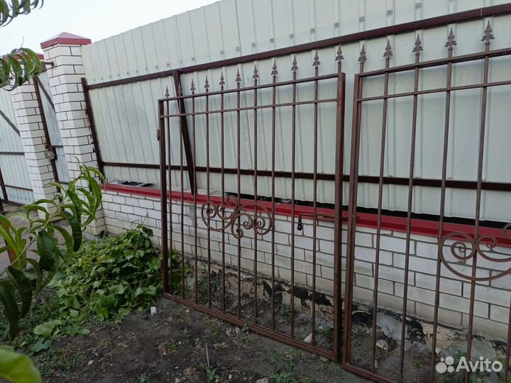 Продам ворота и калитка бу