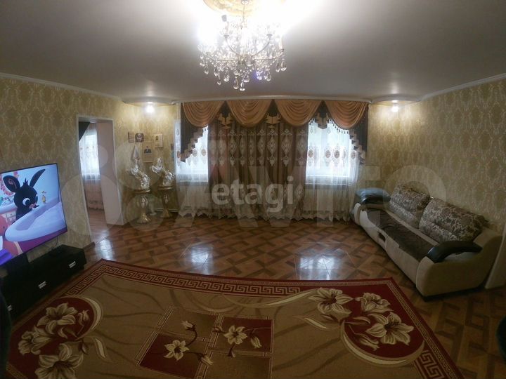 Дом 76,5 м² на участке 3 сот.