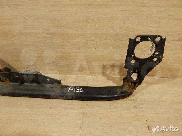 Балка передняя поперечная интеркулера Audi A4 B6