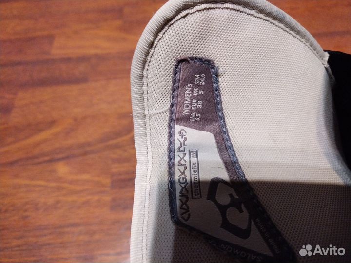 Ботинки для сноуборда 38 размер salomon