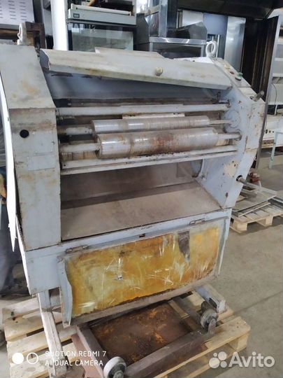 Тестозакаточная машина, закатка