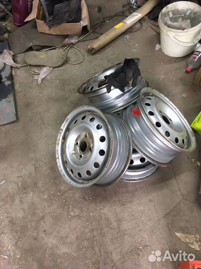 Продам комплект дисков акцент