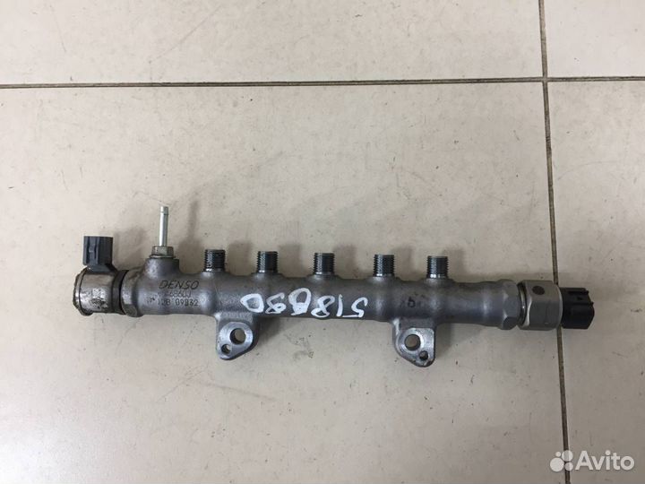 Рейка топливная рампа Toyota Land Cruiser Prado J1