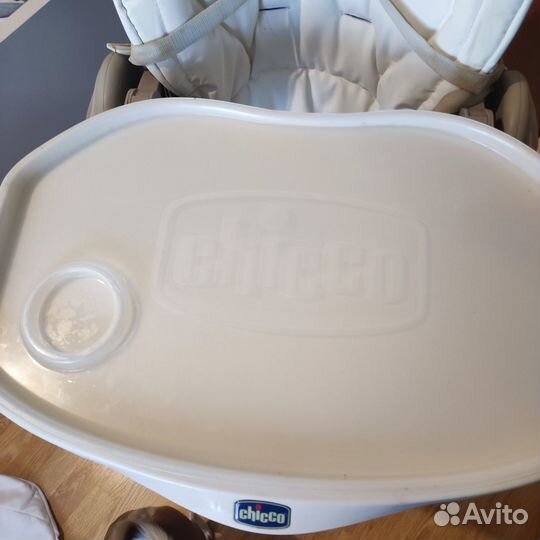 Стульчик для кормления Chicco Polly Magic