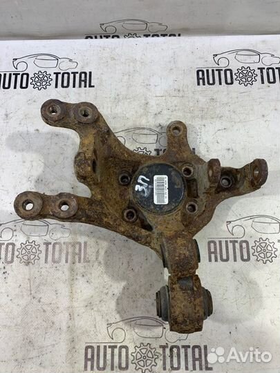 Кулак задний правый Kia Sportage SL G4KD 2011