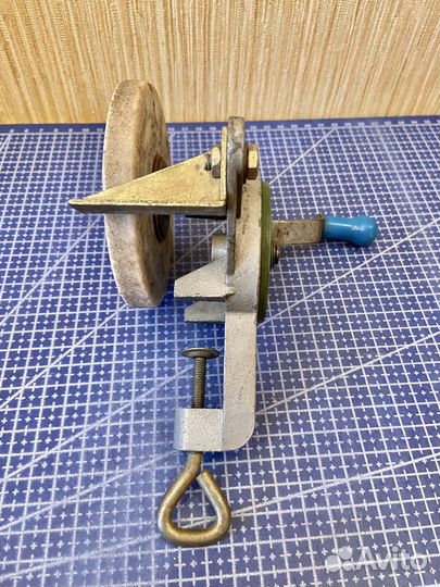 Ручка мебельная и другое из эпохи СССР