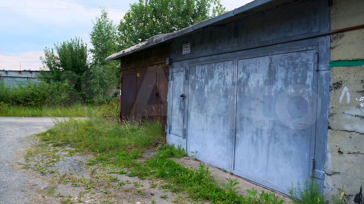 Гараж, > 30 м²