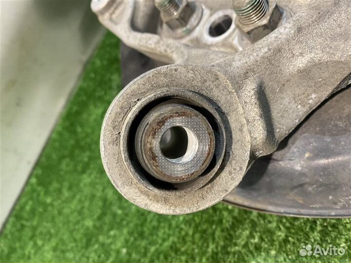 Цапфа (2) задняя правая Honda Accord CR6 2014