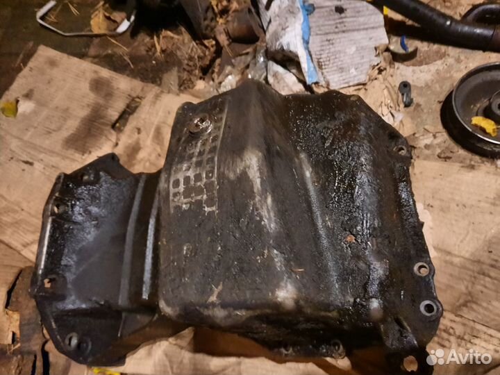 Поддон коленвал к7м 710 1.6 Логан Клио дастер