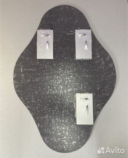 Зеркало необычной формы