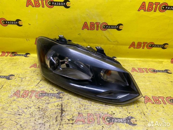 Фара передняя правая Volkswagen Polo CFN 2013