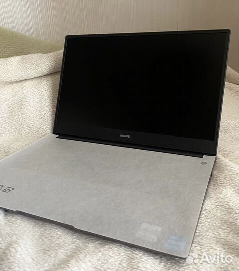 Ноутбук huawei matebook d 14