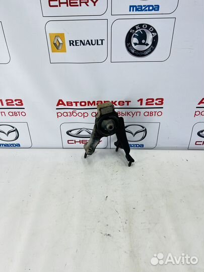 Подушка МКПП toyota corolla 120