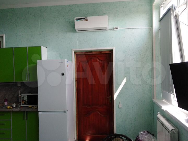 2-к. квартира, 37 м², 1/3 эт.