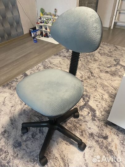 Компьютерное кресло