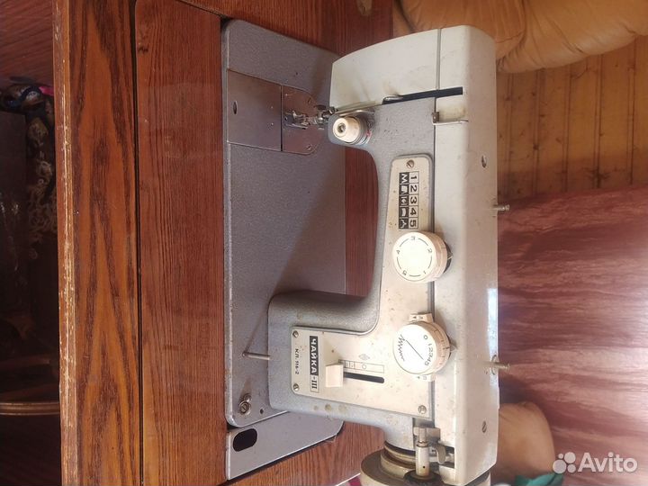 Швейная машинка чайка 3