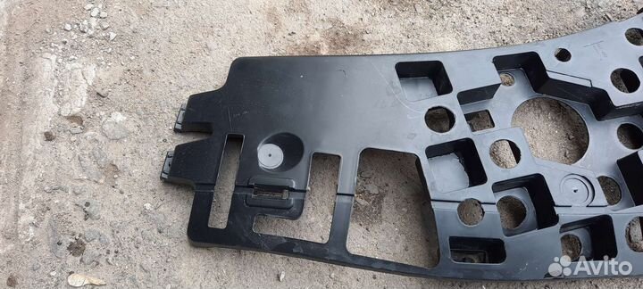 Кронштейн бампера пер. П. Peugeot 3008/2014