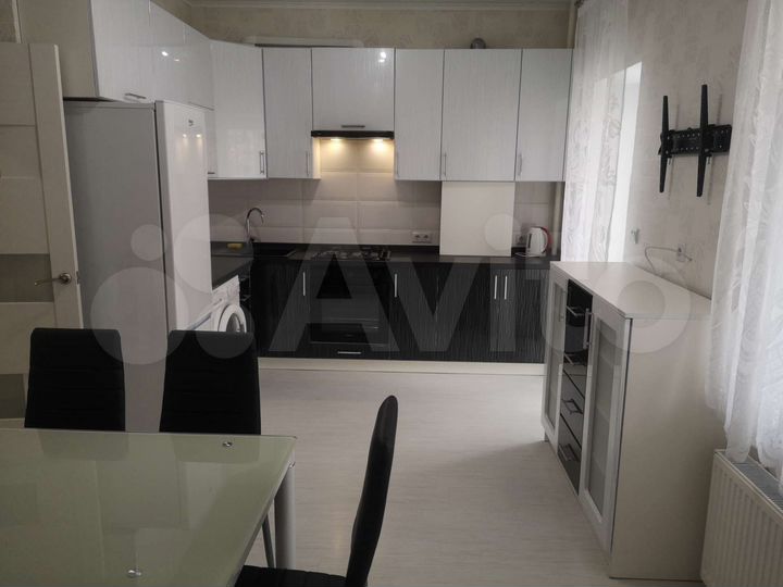 2-к. квартира, 52 м², 3/9 эт.