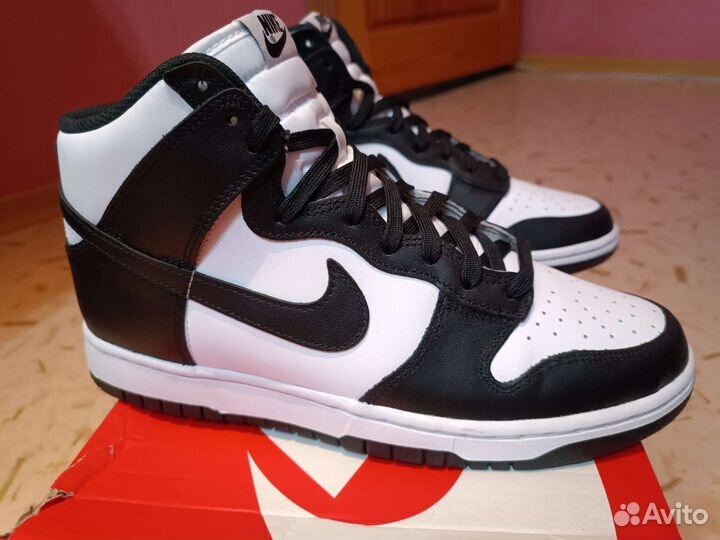 Кроссовки Nike Dunk Hi Retro