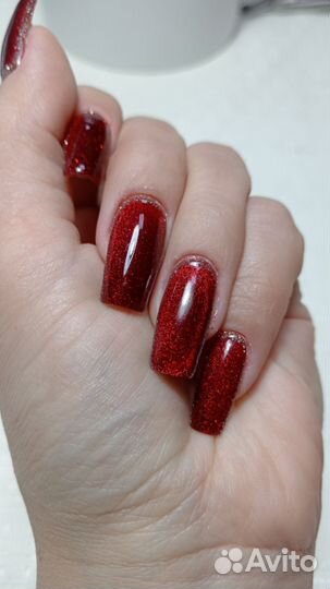 Мастер маникюра и педикюра