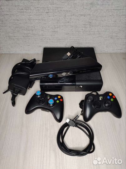 Xbox 360E 250Gb kinect 2геймпада 37игр