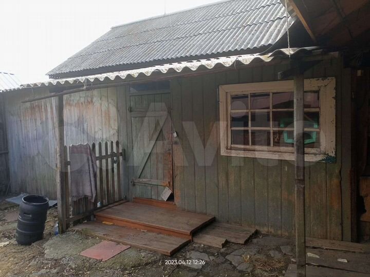 Дом 23,4 м² на участке 16 сот.