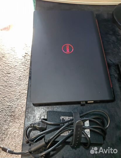 Игровой ноутбук Dell Inspiron 15 7559