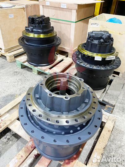 Редуктор хода Hitachi ZX130-AMS 9181123