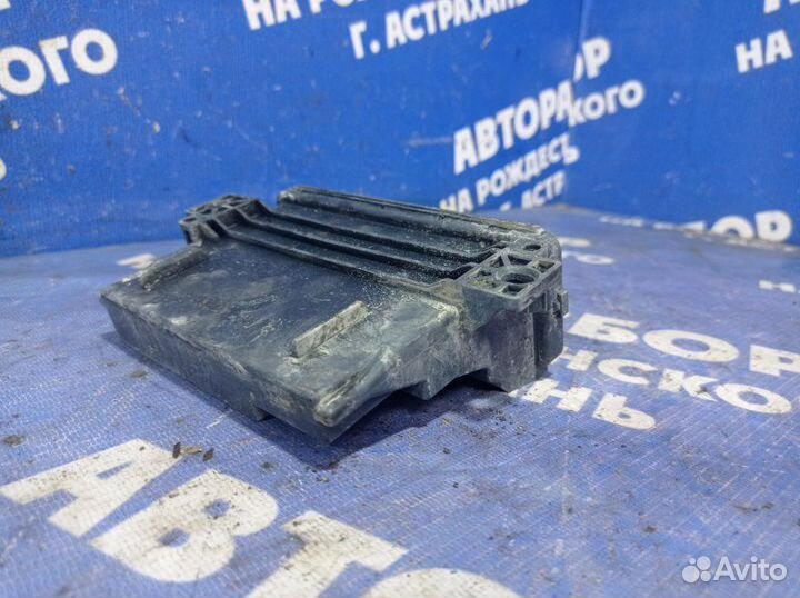 Блок комфорта Audi A6C6 седан 2005