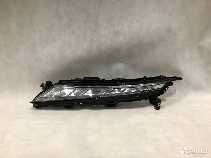 Mitsubishi eclipse cross lift 21- full LED DRL lewy