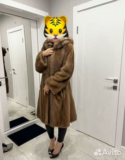 Шуба норковая с капюшоном 44-46