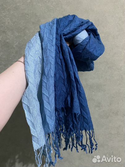 Пакет вещей (шарфы и шапка)