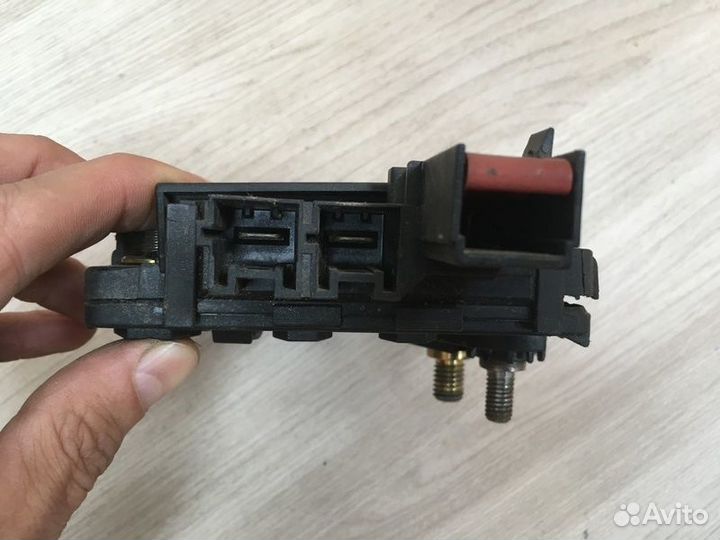 Блок предохранителей Mercedes-Benz S W220 с1998-20