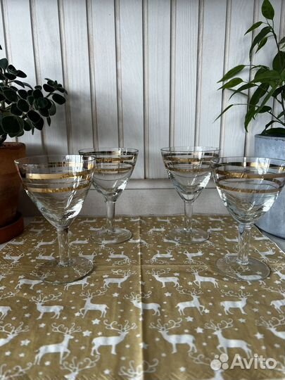 Бокалы фужеры рюмки