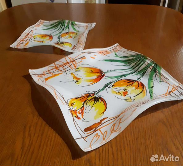 Набор тарелок