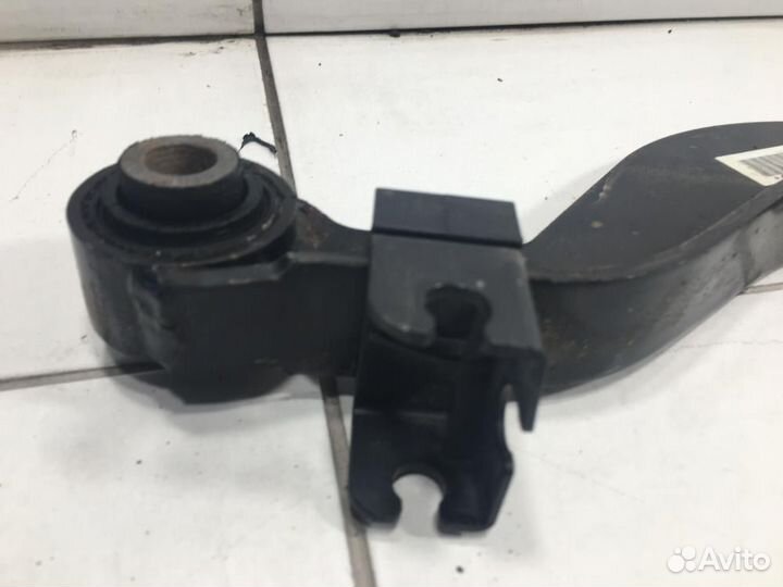 Рычаг задний поперечный Volkswagen Tiguan 5N1 2007