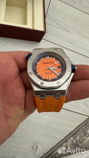 Наручные часы