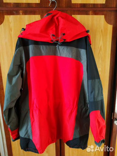 Куртка штормовка