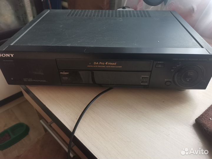 Видеомагнитофон sony