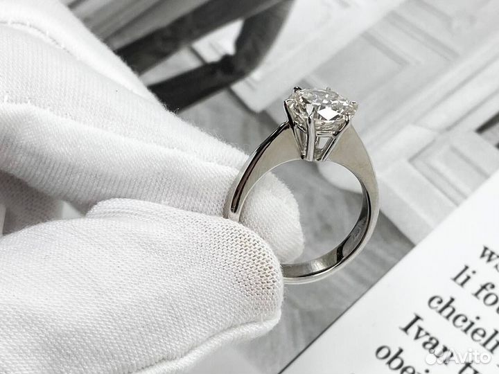 Золотое кольцо с бриллиантом 750 проба 2,33 ct