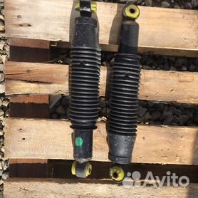 Амортизатор задний рио 3. Задние стойки на рио 3. Амортизатор задний рио 3. Задние стойки кия рио 3. Задняя стойка солярис 2011.