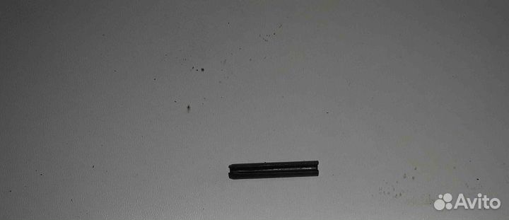 Палец 20Y-27-21280 Komatsu PC200-7