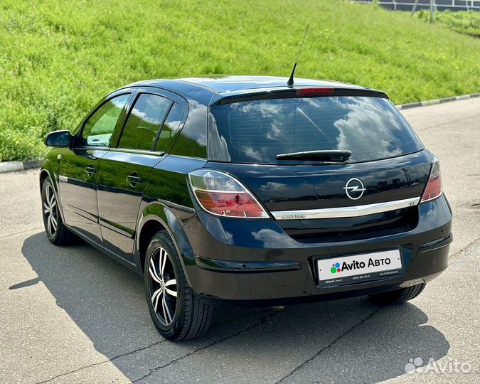 Opel Astra 1.8 AT, 2008, 149 250 км