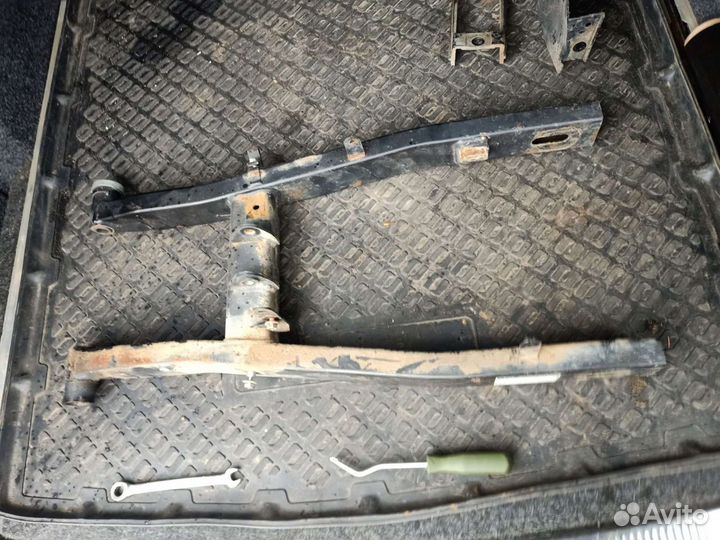 Yamaha xj6 diversion задний маятник