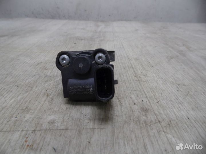 Клапан стабилизации холостого хода Kia RIO 2 2005