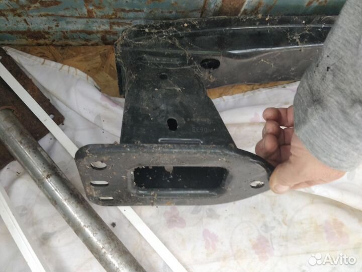 Усилитель заднего бампера форд фокус 3