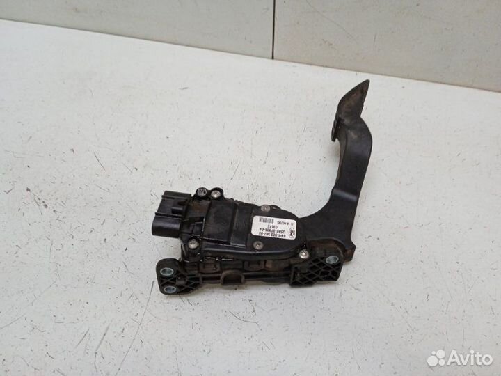Педаль газа Ford Fusion 1.4 2006