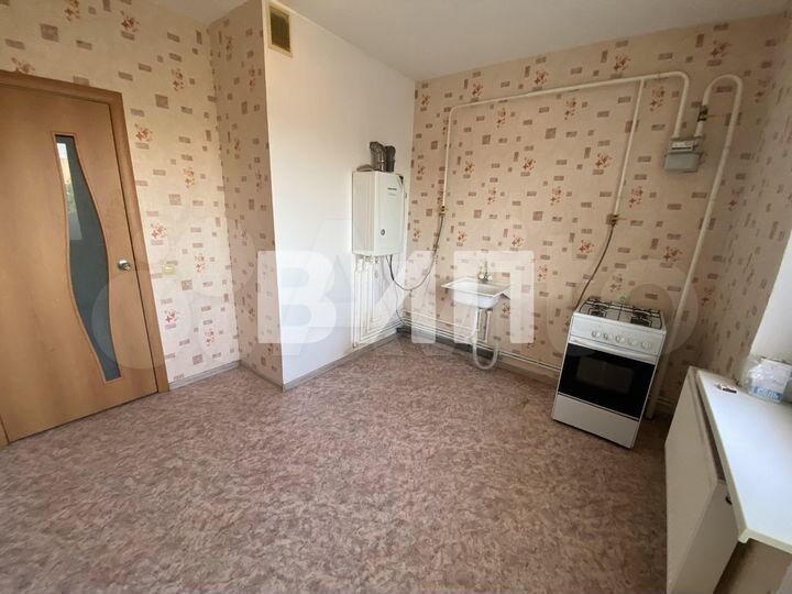 1-к. квартира, 37 м², 3/3 эт.