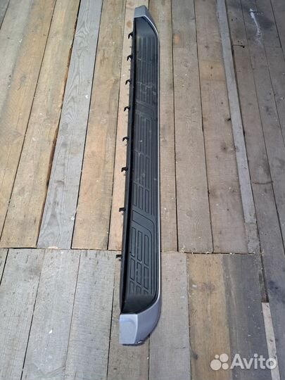 Накладка порога правая Toyota Fortuner II (2015-н