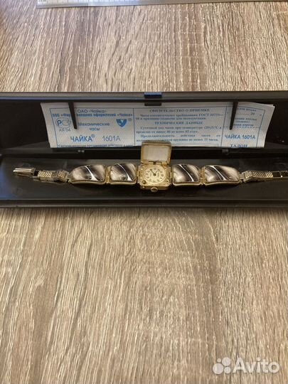 Часы женские